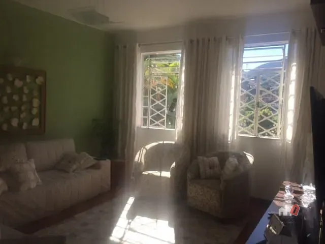 Apartamento à venda, no bairro Quitandinha em Petrópolis