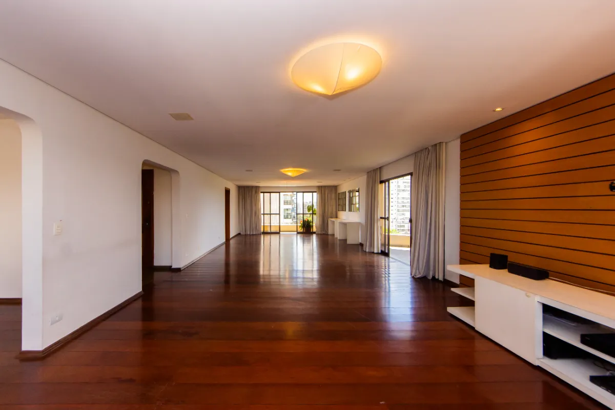 Apartamento para venda e locação em Alto Da Boa Vista com 4 quartos, sendo 4 suítes, 327m²
