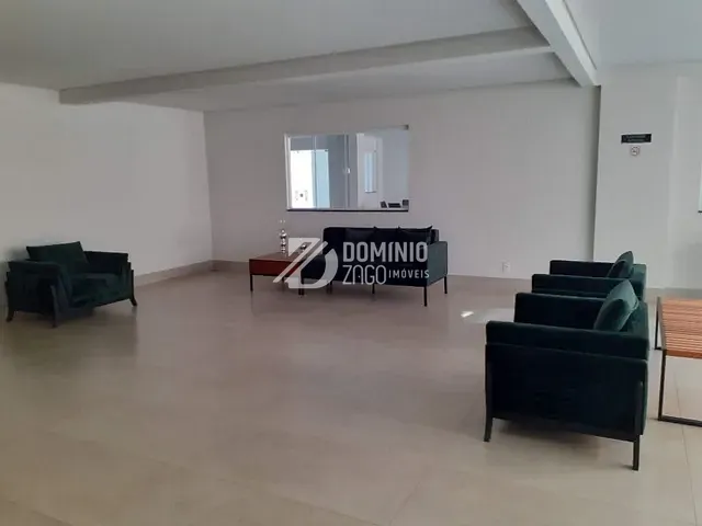 Apartamento com 213m² 3 quartos e 4 banheiros, à venda, no bairro São Benedito em Uberaba