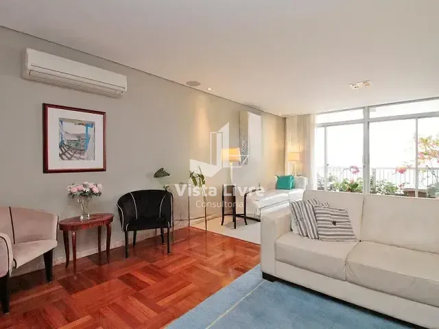 Apartamento com 210m² 3 quartos e 2 banheiros, à venda, no bairro Santa Cecília em São Paulo
