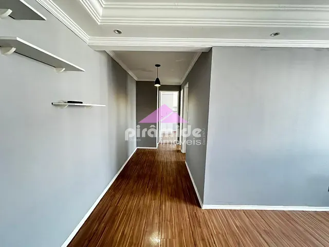 Apartamento com 48m² 2 quartos e 1 banheiro, à venda, no bairro Vila Tesouro em São José dos Campos