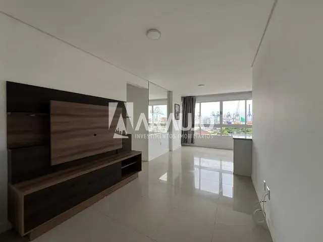 Apartamento com 72m² 2 quartos e 1 banheiro, à venda, no bairro Centro em Itajaí