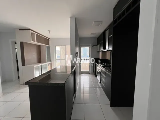 Apartamento 2 quartos e 1 banheiro, para alugar, no bairro Espinheiros em Itajaí