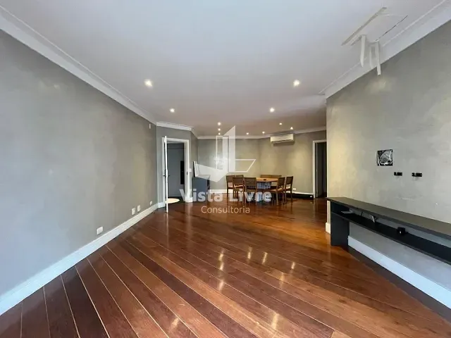 Apartamento com 167m² 3 quartos e 3 banheiros, à venda, no bairro Vila Nova Conceição em São Paulo