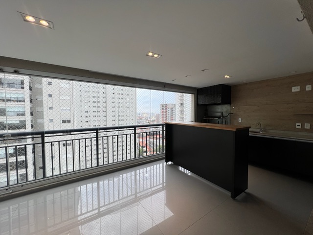 Foto do Apartamento - 🌇 Amplitude, Requinte e Localização: 134m² no Collori com Sacada Gourmet e 2 Vagas de Garagem! 🌟 | Organização Imobiliária Açores