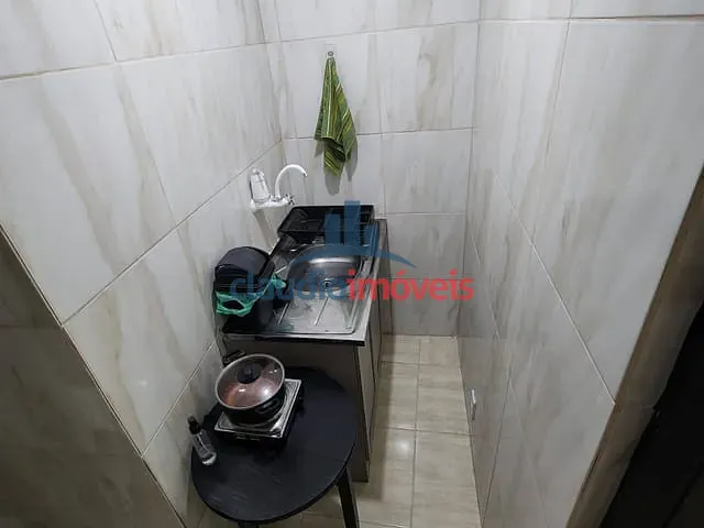 Apartamento 1 quarto e 1 banheiro, à venda, no bairro Centro em Barra Mansa