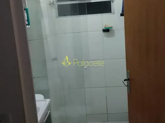 Apartamento 2 quartos e 1 banheiro, à venda, no bairro Residencial e Comercial Cidade Morumbi em Pindamonhangaba