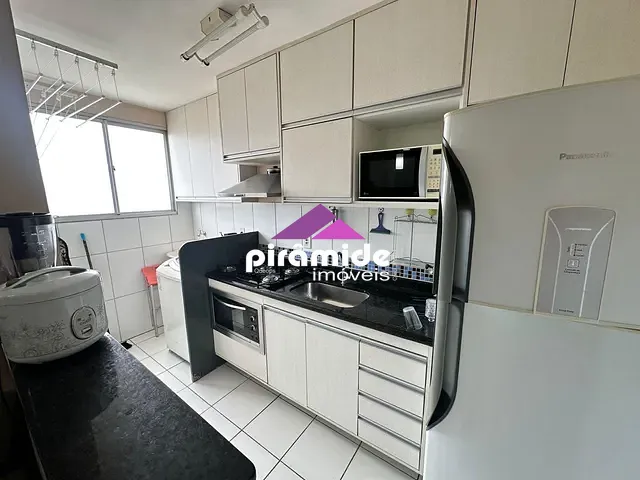 Apartamento 2 quartos e 1 banheiro, à venda, no bairro Palmeiras de São José em São José dos Campos