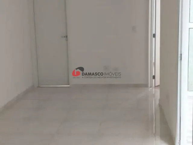 Apartamento 2 quartos e 1 banheiro, à venda, no bairro Vila Príncipe de Gales em Santo André