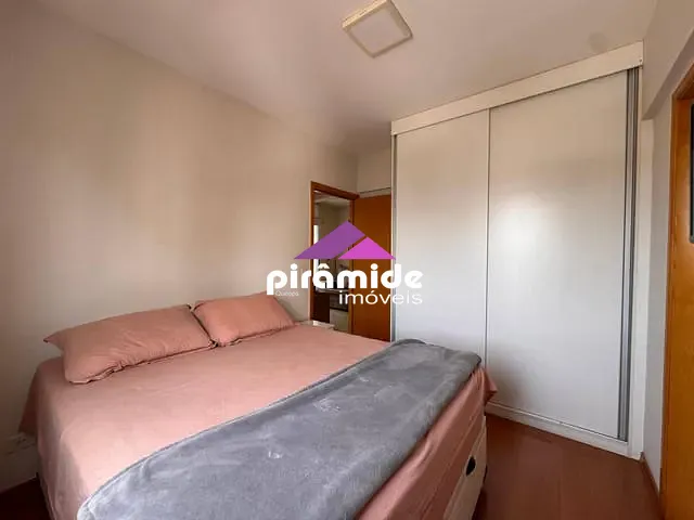 Apartamento 2 quartos e 2 banheiros, para alugar, no bairro Vila Adyana em São José dos Campos