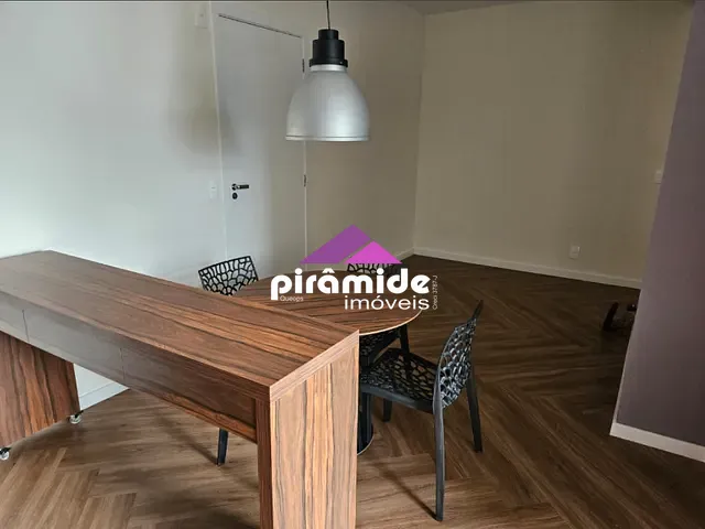 Apartamento 2 quartos e 2 banheiros, à venda ou para alugar, no bairro Vila Industrial em São José dos Campos