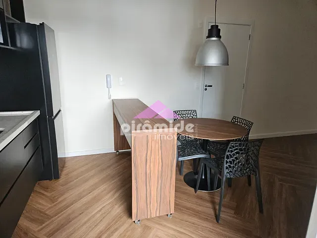 Apartamento 2 quartos e 2 banheiros, à venda, no bairro Vila Industrial em São José dos Campos