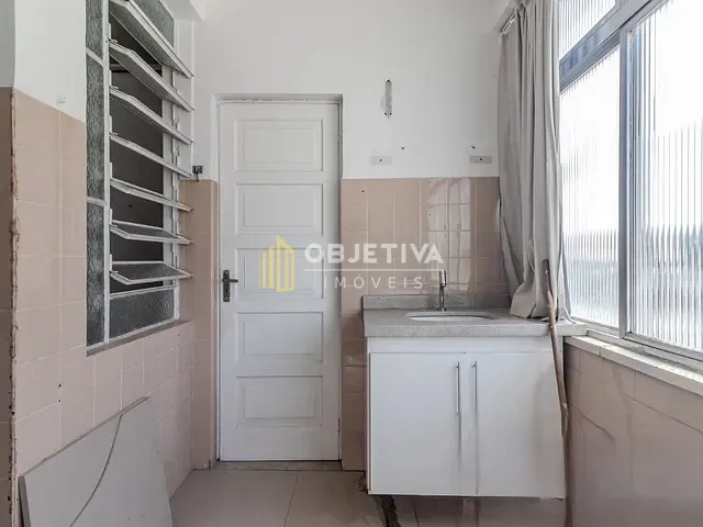 Apartamento com 173m² 3 quartos e 2 banheiros, à venda, no bairro Floresta em Porto Alegre