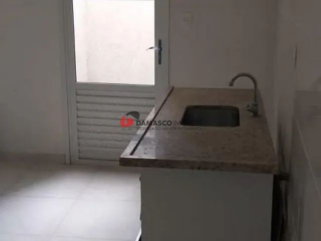 Apartamento 2 quartos e 1 banheiro, à venda, no bairro Vila Príncipe de Gales em Santo André