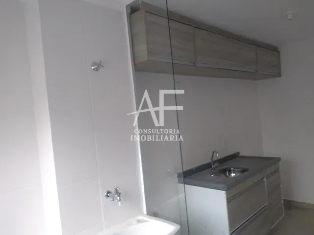 Apartamento com 58m² 2 quartos e 1 banheiro, à venda, no bairro Parque São Luís em Taubaté