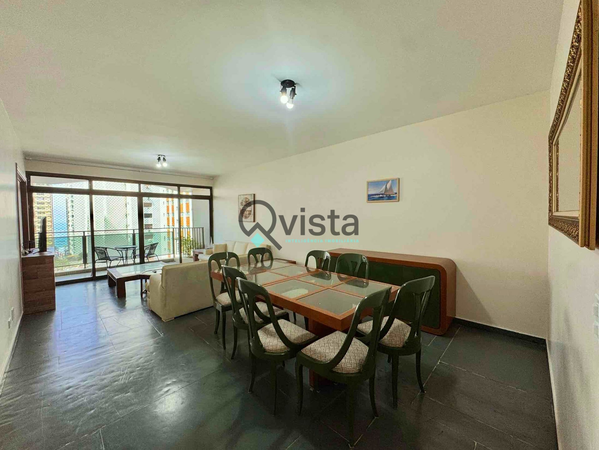 Apartamento à venda com 3 quartos, 134m² - Foto 1