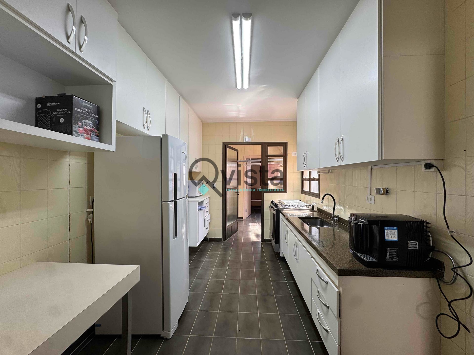 Apartamento à venda com 3 quartos, 134m² - Foto 23