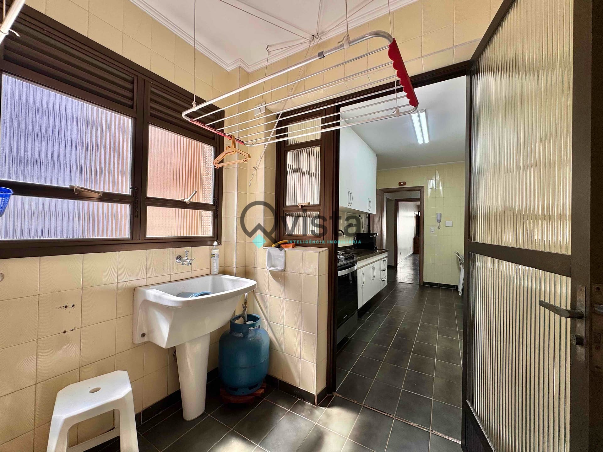 Apartamento à venda com 3 quartos, 134m² - Foto 27
