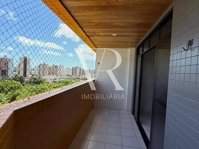 Apartamento 3 quartos e 2 banheiros, à venda, no bairro Miramar em João Pessoa