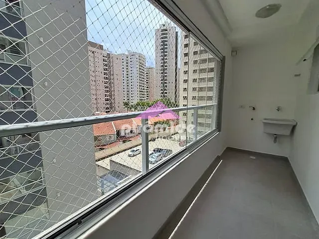 Apartamento 2 quartos e 2 banheiros, para alugar, no bairro Jardim Aquárius em São José dos Campos