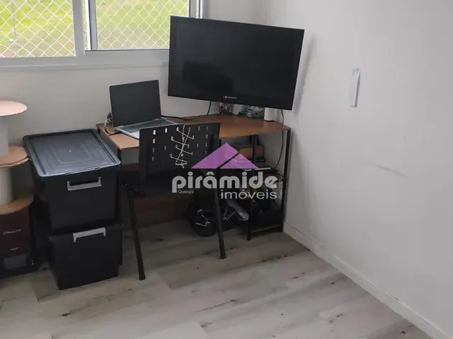 Apartamento 2 quartos e 1 banheiro, à venda, no bairro Jardim Paraíso em Jacareí