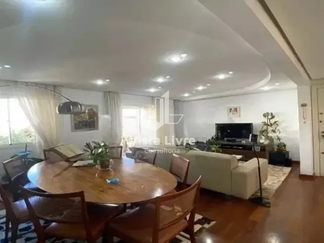 Apartamento com 216m² 3 quartos e 2 banheiros, à venda, no bairro Cidade São Francisco em São Paulo