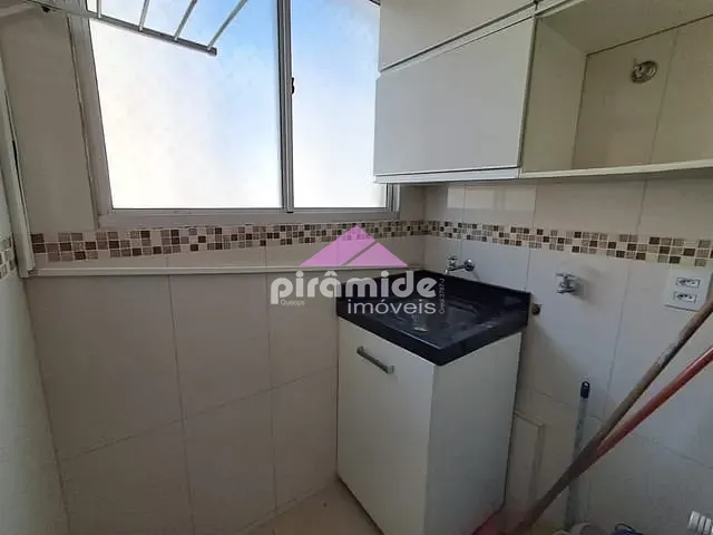 Apartamento 2 quartos e 1 banheiro, à venda, no bairro Palmeiras de São José em São José dos Campos