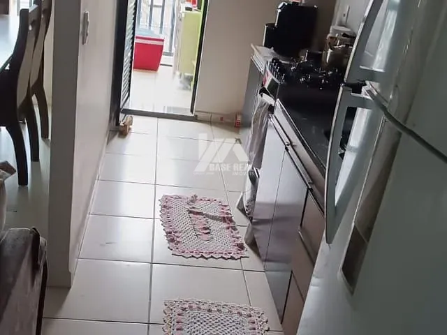 Apartamento 3 quartos e 1 banheiro, à venda, no bairro Cidade dos Lagos em Guarapuava