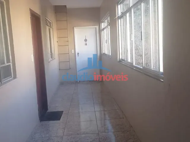 Apartamento 3 quartos e 1 banheiro, à venda, no bairro Ano Bom em Barra Mansa