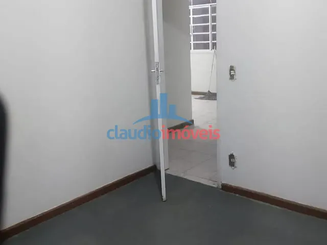 Apartamento 3 quartos e 1 banheiro, à venda, no bairro Ano Bom em Barra Mansa