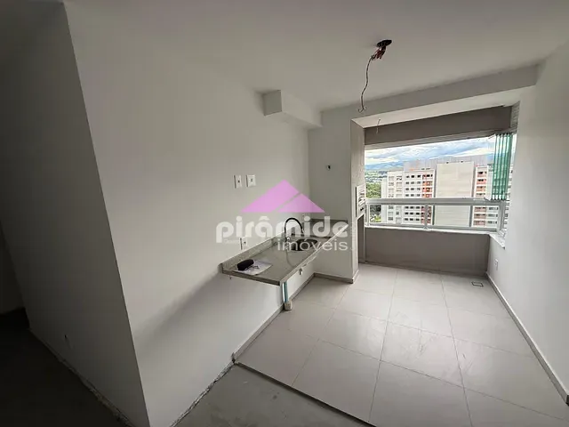 Apartamento 2 quartos e 2 banheiros, à venda, no bairro Jardim das Colinas em São José dos Campos