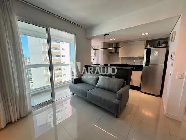 Apartamento com 96m² 3 quartos e 3 banheiros, à venda, no bairro Centro em Itajaí