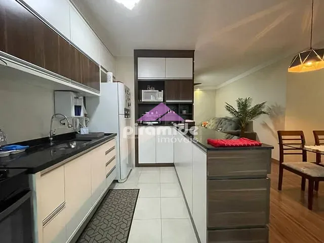 Apartamento com 98m² 3 quartos e 2 banheiros, à venda, no bairro Jardim Califórnia em Jacareí
