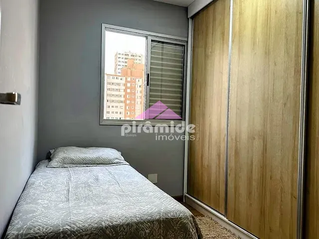 Apartamento com 55m² 2 quartos e 1 banheiro, à venda, no bairro Parque Industrial em São José dos Campos