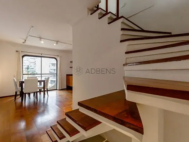 Apartamento 1 quarto e 1 banheiro, à venda, no bairro Itaim Bibi em São Paulo