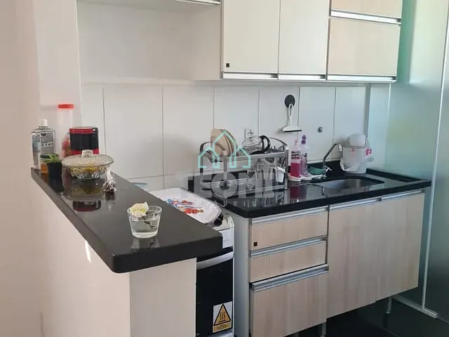 Apartamento 2 quartos e 1 banheiro, para alugar, no bairro Parque Senhor do Bonfim em Taubaté