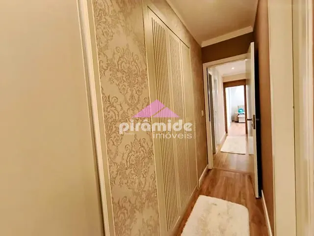 Apartamento 4 quartos e 2 banheiros, à venda, no bairro Jardim das Indústrias em São José dos Campos