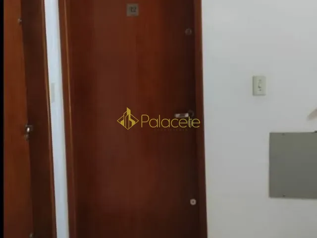Apartamento com 50m² 2 quartos e 1 banheiro, à venda, no bairro Vila São Benedito em Pindamonhangaba