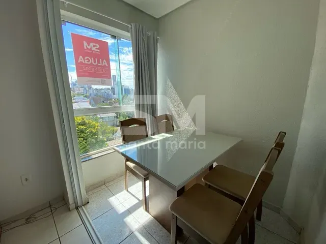 Apartamento 2 quartos e 1 banheiro, para alugar, no bairro SAIC em Chapecó