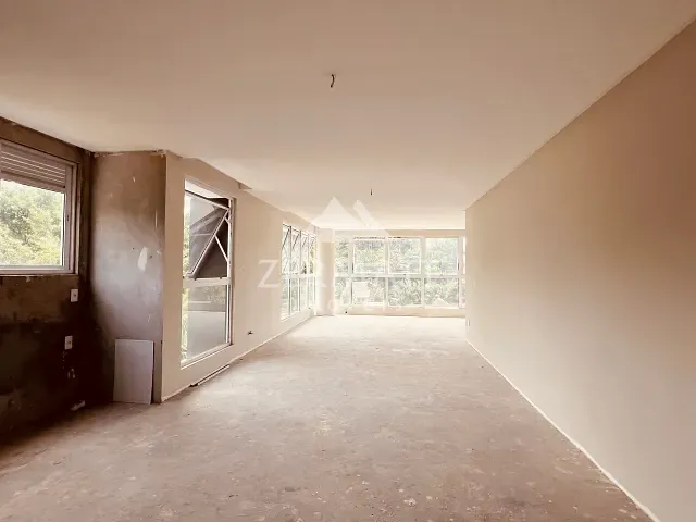 Apartamento com 383m² 3 quartos e 4 banheiros, à venda, no bairro Bom Retiro em Blumenau