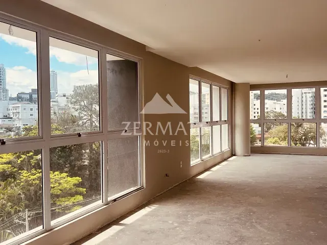 Apartamento com 383m² 3 quartos e 4 banheiros, à venda, no bairro Bom Retiro em Blumenau