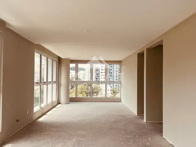 Apartamento com 383m² 3 quartos e 4 banheiros, à venda, no bairro Bom Retiro em Blumenau