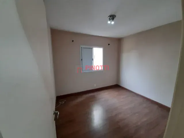 Apartamento 2 quartos e 1 banheiro, para alugar, no bairro Centro em São Bernardo do Campo