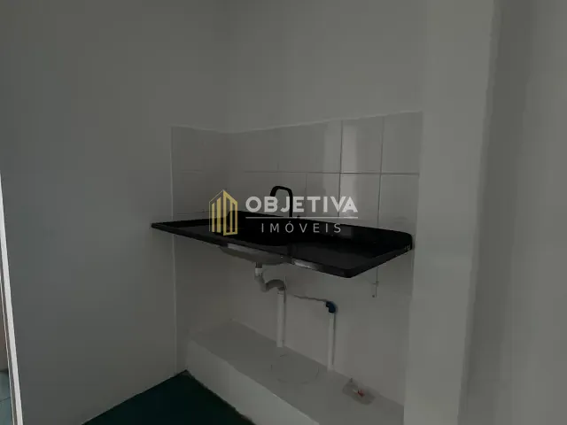 Apartamento 1 quarto e 1 banheiro, para alugar, no bairro Cidade Baixa em Porto Alegre