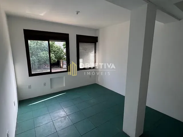 Apartamento 1 quarto e 1 banheiro, para alugar, no bairro Cidade Baixa em Porto Alegre
