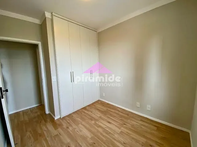 Apartamento 2 quartos e 1 banheiro, à venda, no bairro Jardim Alvorada em São José dos Campos