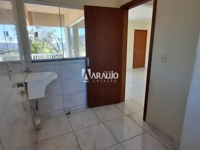Apartamento 2 quartos e 1 banheiro, para alugar, no bairro Nossa Senhora de Fatima em Penha