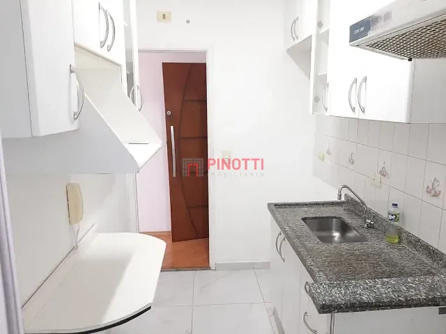 Apartamento 2 quartos e 1 banheiro, à venda, no bairro Vila Santa Cássia em São Bernardo do Campo