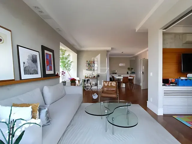 Apartamento com 165m² 3 quartos e 4 banheiros, à venda, no bairro Itaim Bibi em São Paulo