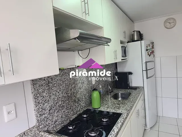 Apartamento 2 quartos e 1 banheiro, à venda, no bairro Parque Residencial Flamboyant em São José dos Campos